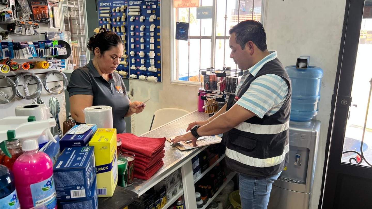 Instala Gobierno de Sonora aplicación Comercio Directo al Centro en empresas de Navojoa